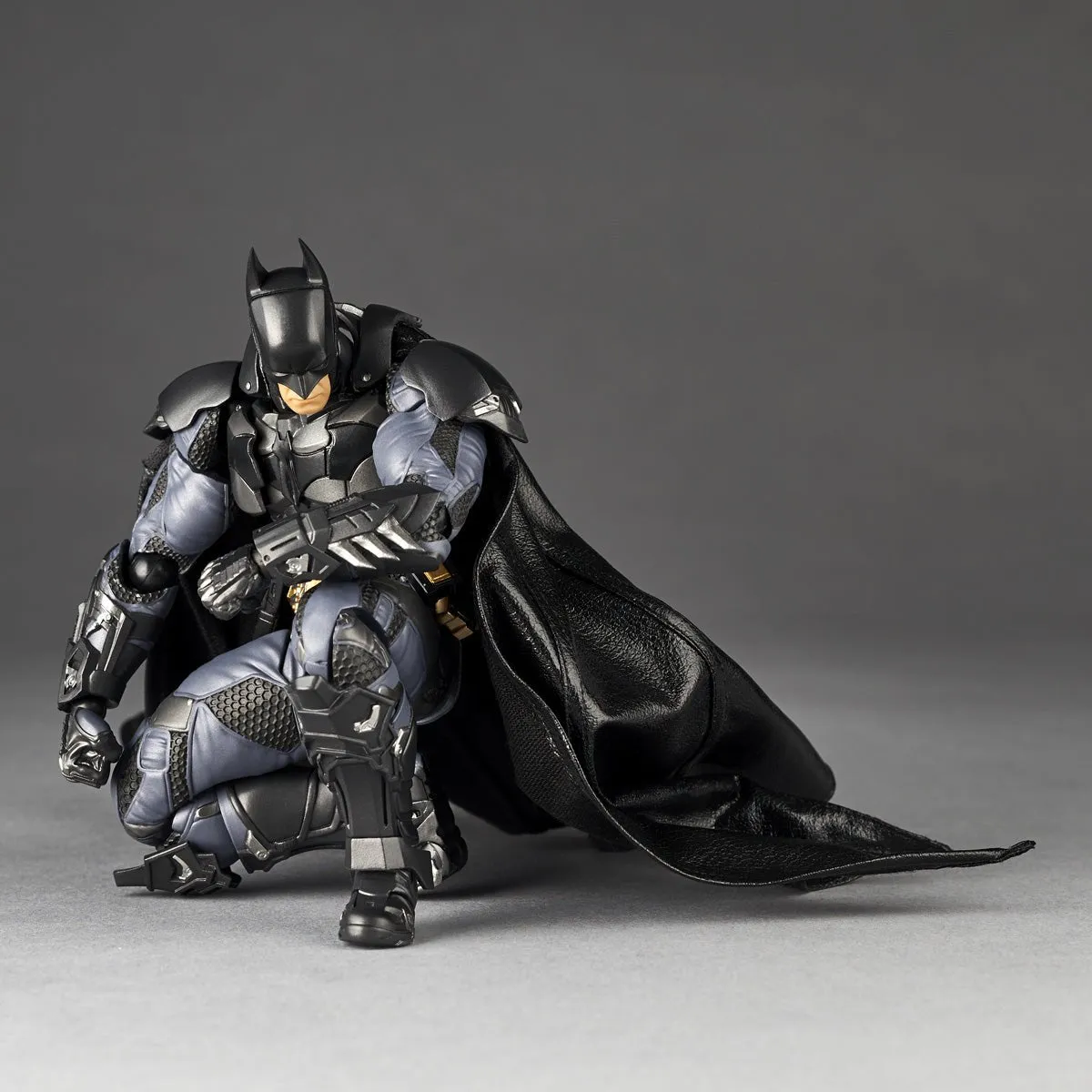 Amazing Yamaguchi Revoltech NR038 Batman (Arkham Knight)